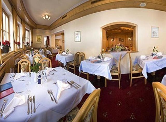 Hotel Persura Ишгъл Екстериор снимка